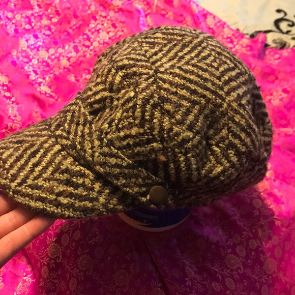 Hat - Picture 2 of 2